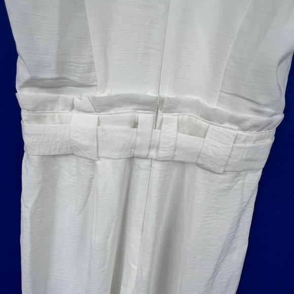 NWT🤩 |•LULUS•| Gorgeous White Belted Jumpsuit Size XS - Picture 4 of 12